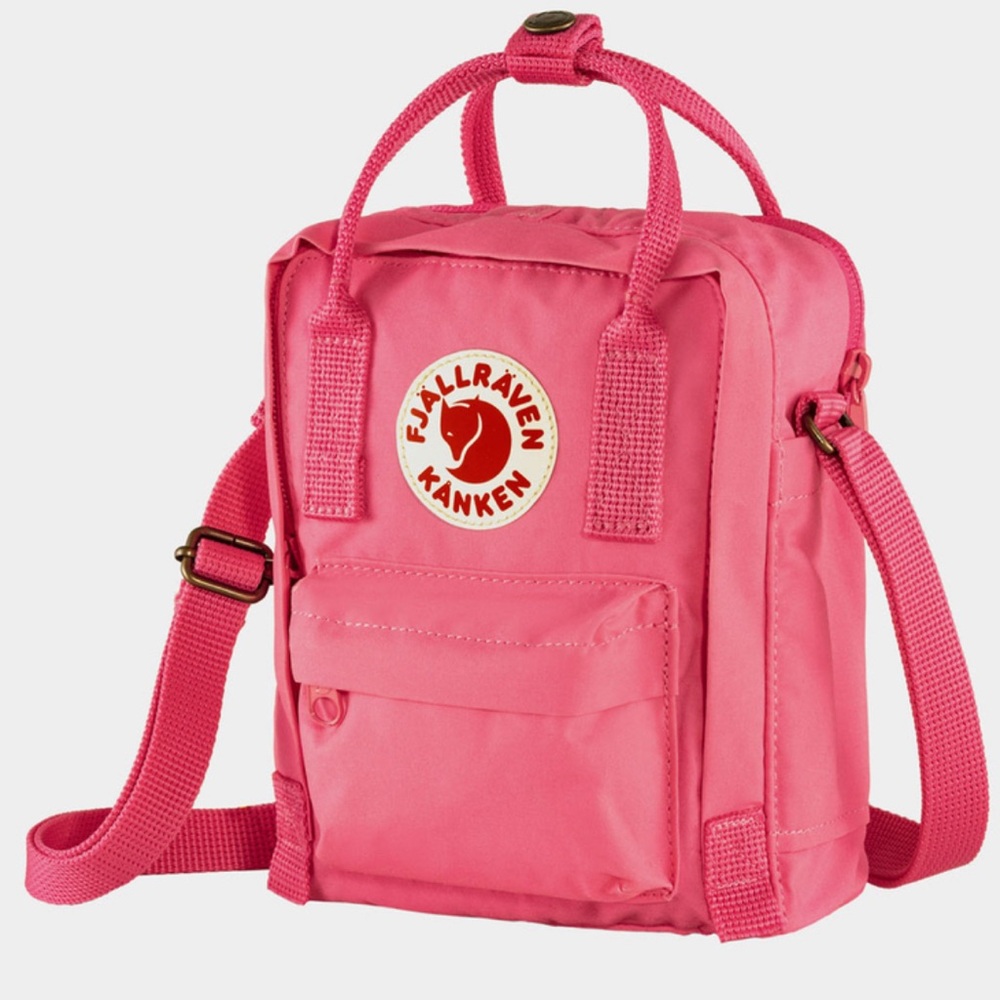 FJALLRAVEN Kånken Sling Crossbody Bag